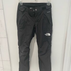 The North Face kids snow/ski pants size small 7/8